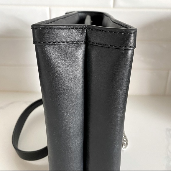 Michael Kors Envelope Purse - Picture 14 of 16